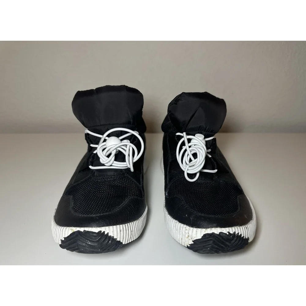 SOREL Women's Out N‎ About Black White Street Sneakers Waterproof Shoes SIZE 9